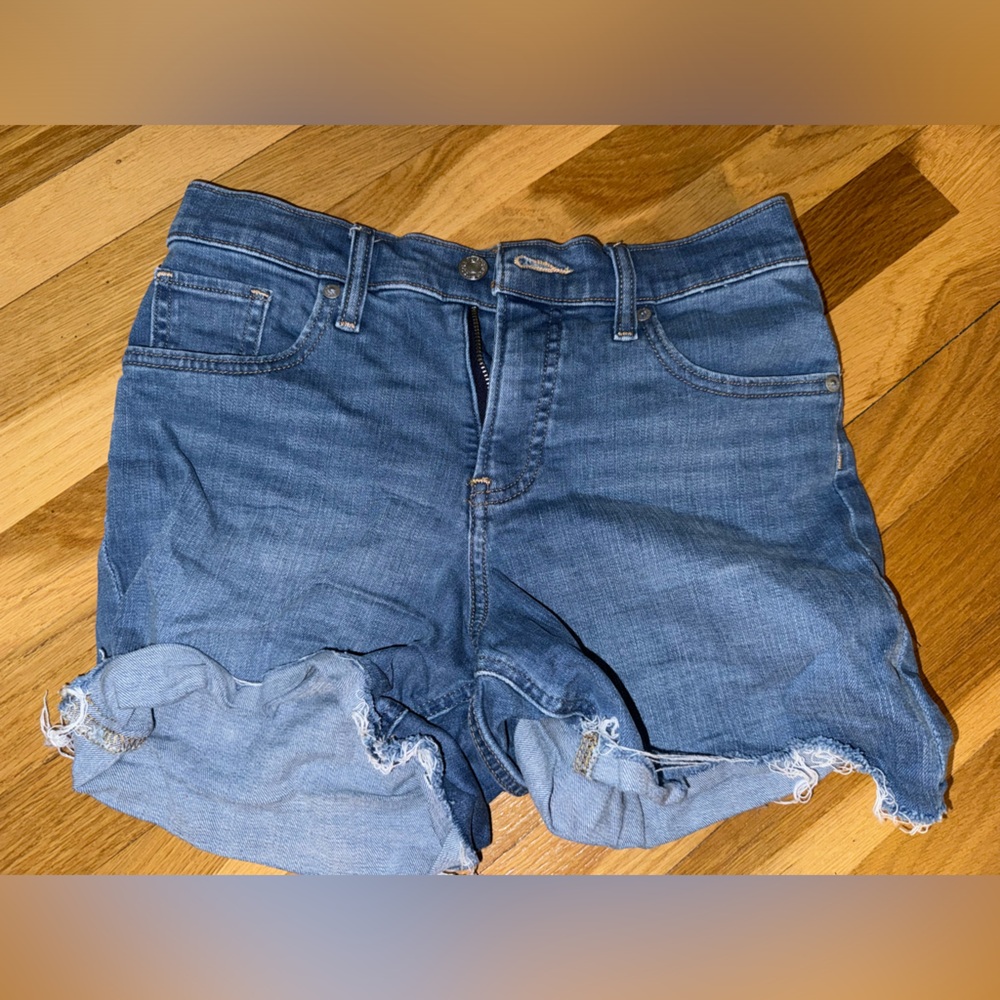 Express Shorts
